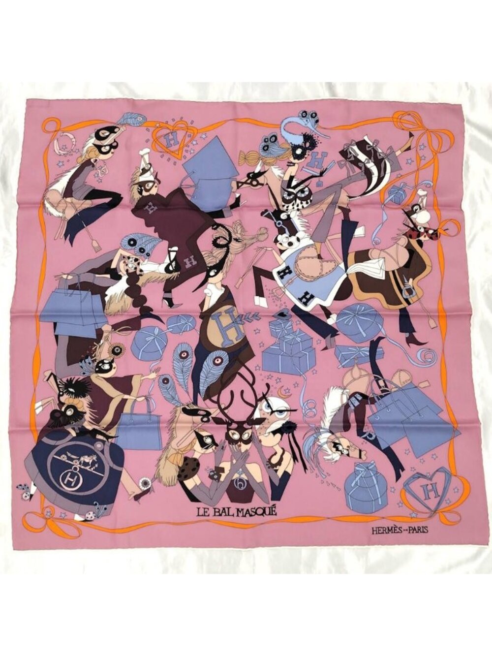 Hermes Carre 70 Scarf le Bal Masque Masquerade Silk 100% Pink